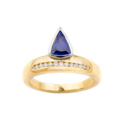 Sapphire and diamond ring
