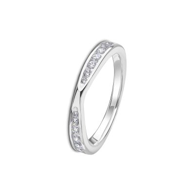 Shaped Diamond Wedding Band