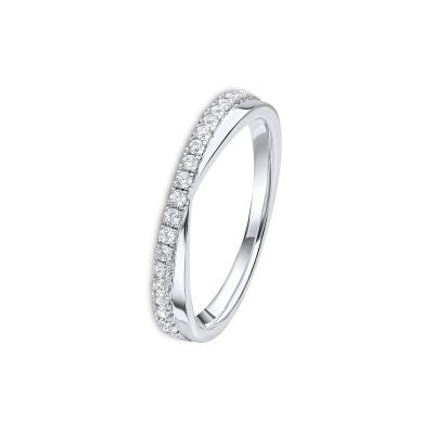 Shaped Offset Diamond Wedding Band