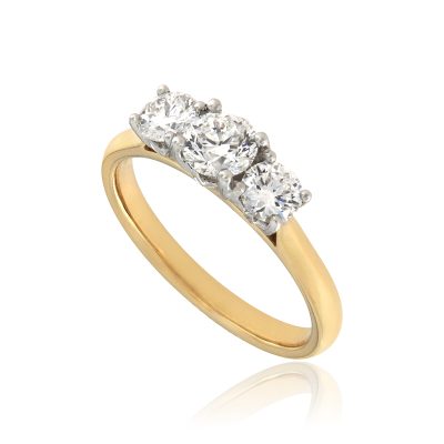 3-stone yellow gold diamond ring