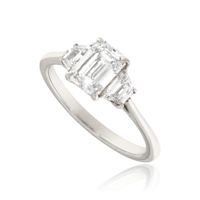 angled lab grown emerald cut diamond with trapezoid cut diamonds